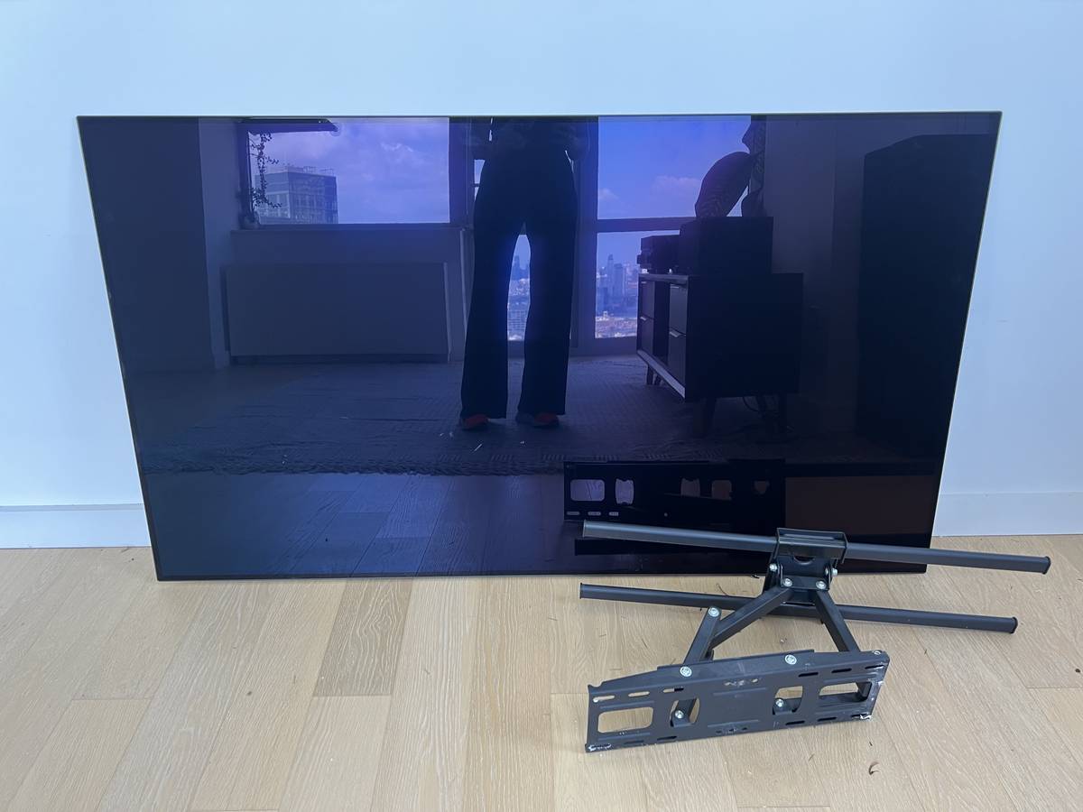 Ultimate Home Theater Bundle - Image 7