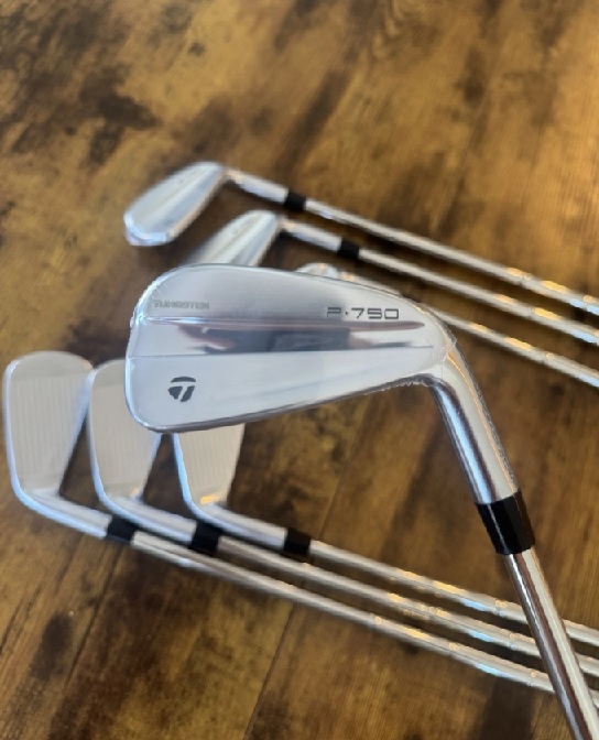 TaylorMade P790 4-PW Golf Right Hand Iron Set - Image 4