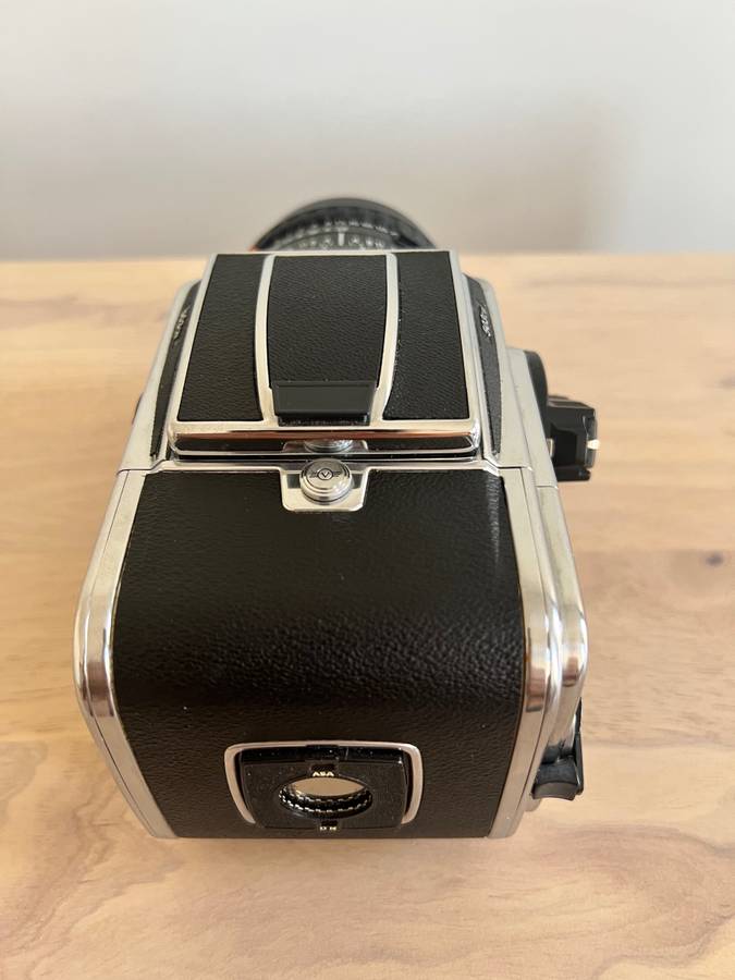 Hasselblad 503CW Medium Format Camera Kit - Image 13