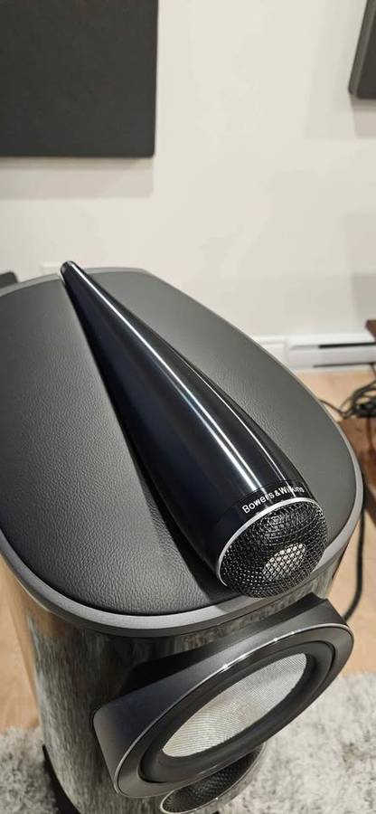 Bowers and Wilkins 805 D4, Stands and Iso Acoustic GAIA II FEET - Image 10