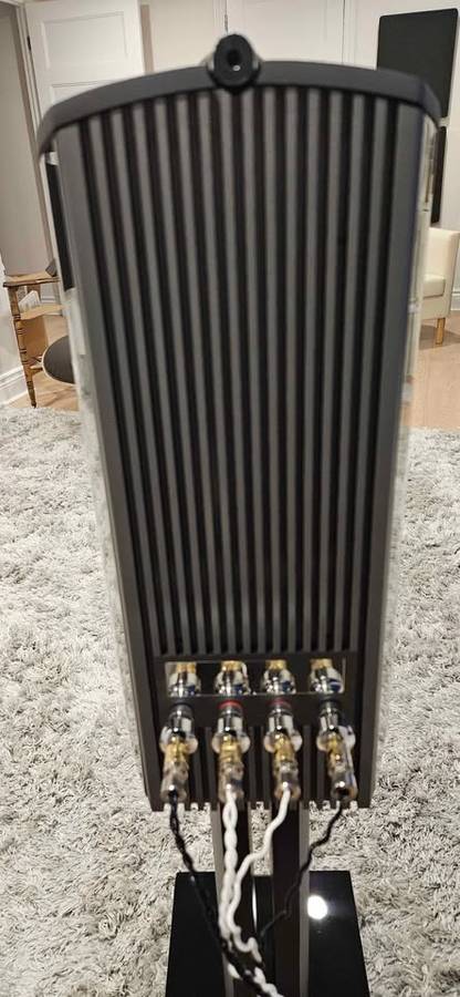 Bowers and Wilkins 805 D4, Stands and Iso Acoustic GAIA II FEET - Image 2