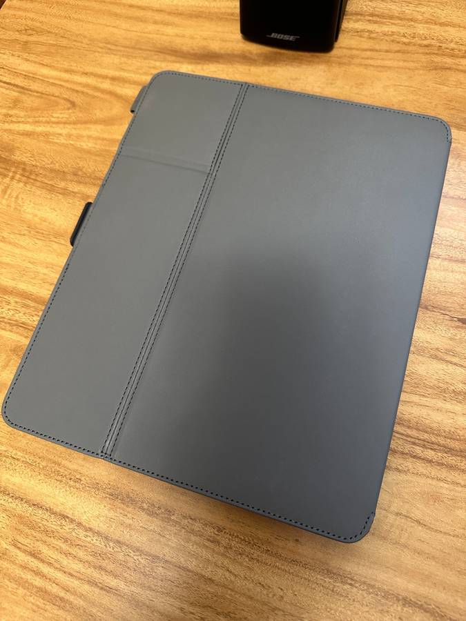 Apple iPad Air 13-inch (M2) Wi-Fi 128GB - Starlight (Like New) - Image 9