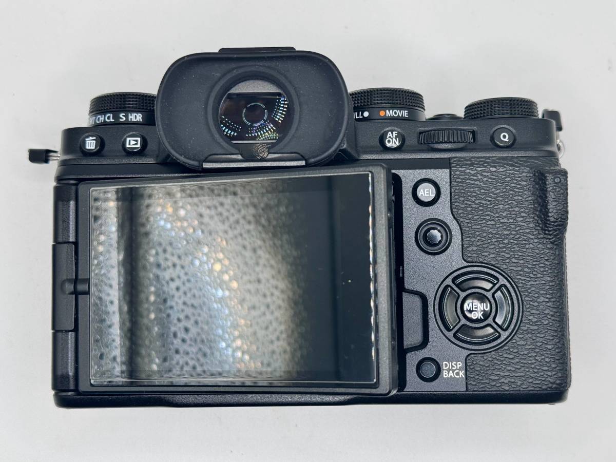 FUJIFILM X-T4 Digital Mirrorless Camera (Black Noir)  - Image 3
