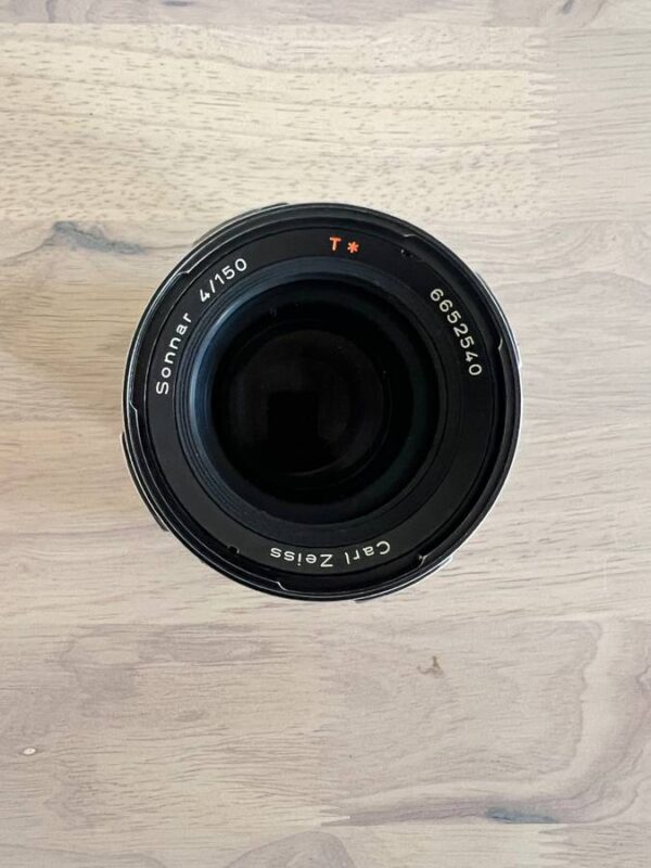Hasselblad 503CW Medium Format Camera Kit - Image 4