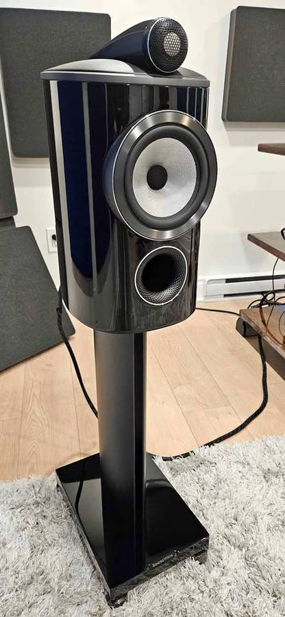 Bowers and Wilkins 805 D4, Stands and Iso Acoustic GAIA II FEET