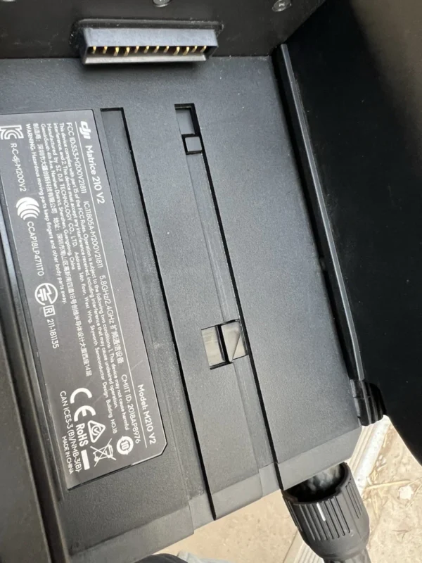 DJI Matrice 210 V2 Quadcopter PROFESSIONAL DRONE WITH CASE - Image 11