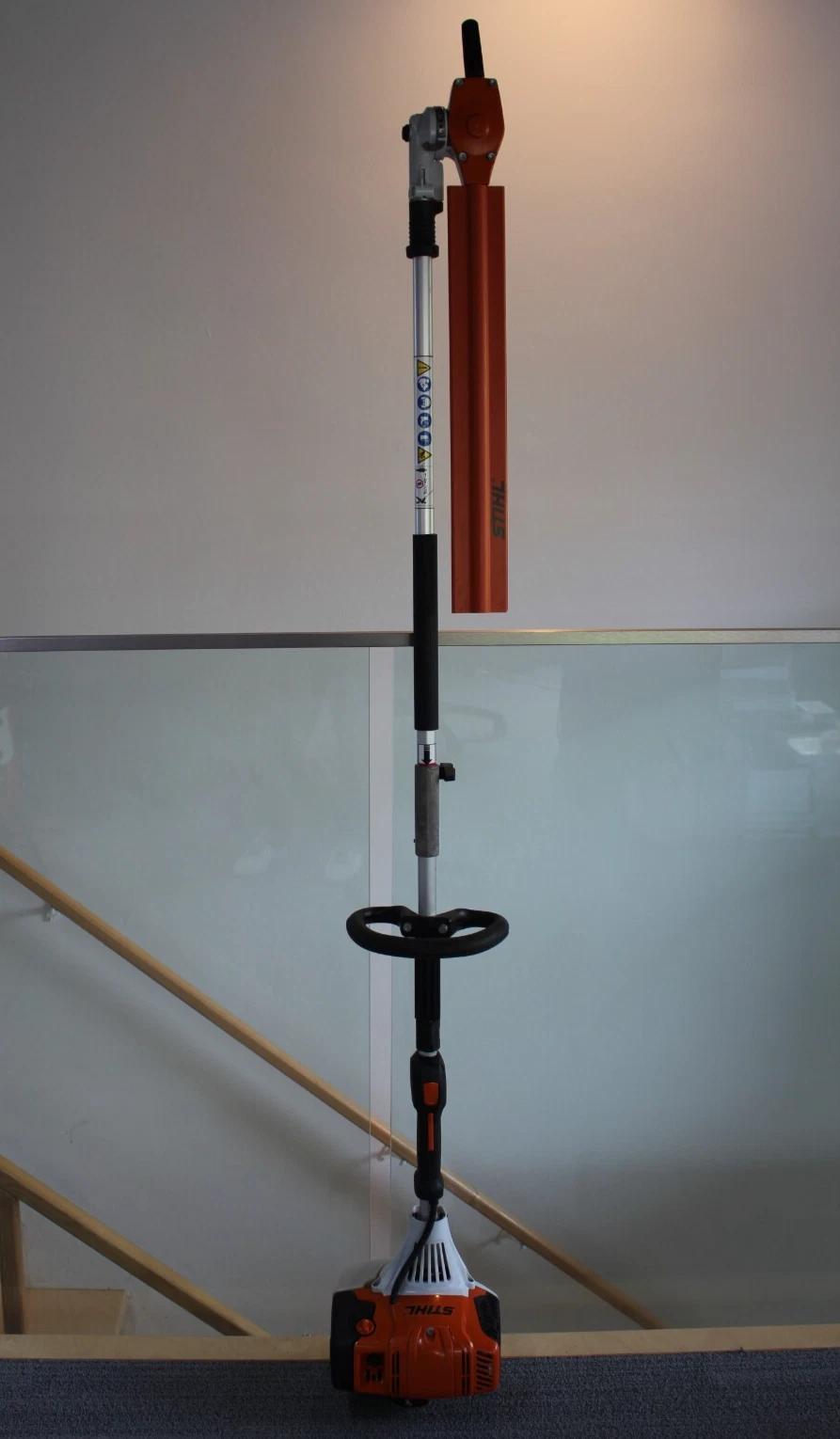 Stihl KM 111 R with HL 145 Adjustable Hedge Trimmer - Image 12