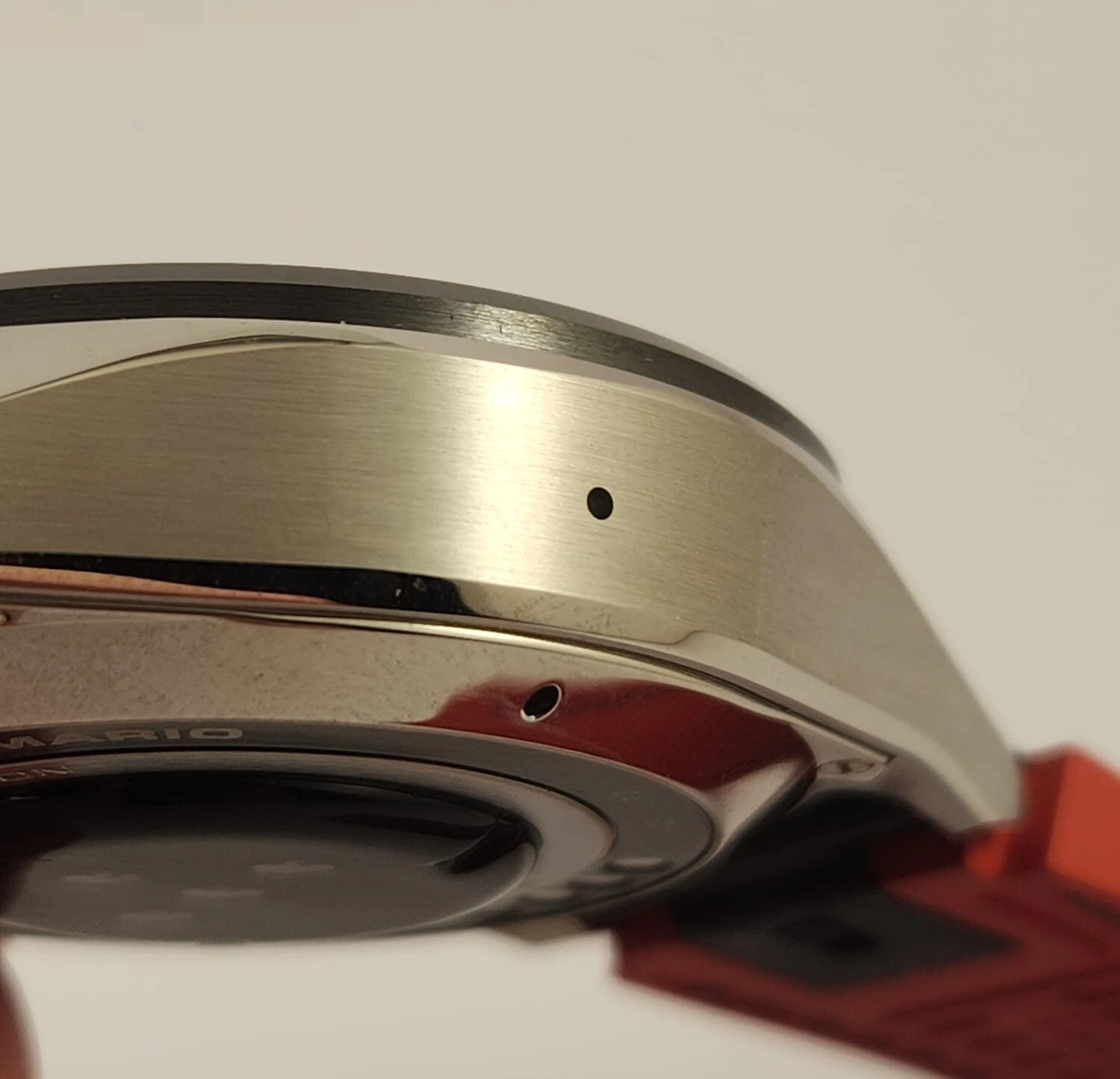 TAG HEUER CONNECTED SUPER MARIO L.E.SBG8A13 45MM QUARTZ SMART WATCH - Image 4