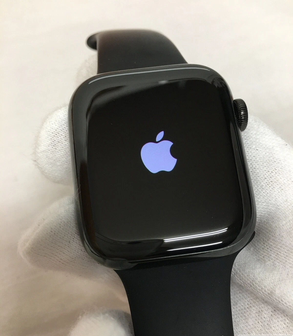 HERMES Apple Watch Series 7 45mm Black Dial Box Strap Included Minor Wear - Image 3