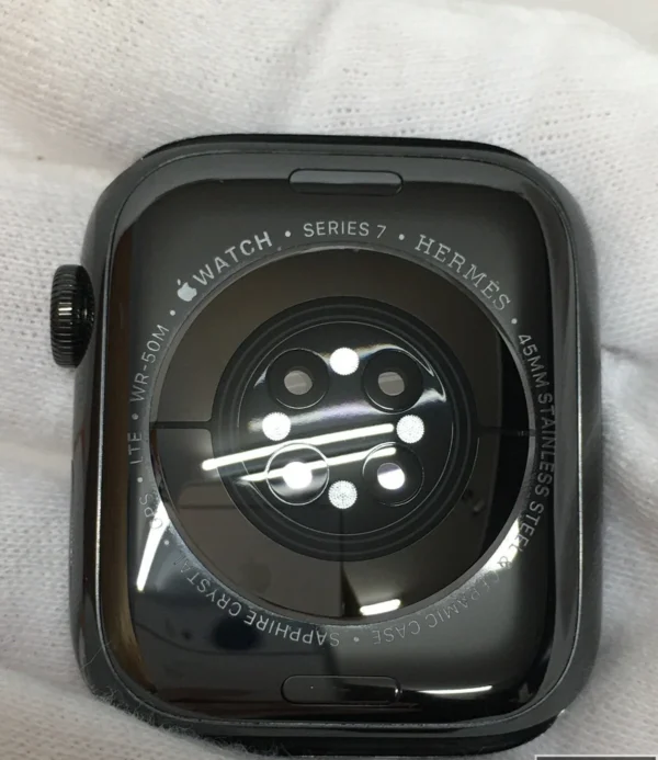 HERMES Apple Watch Series 7 45mm Black Dial Box Strap Included Minor Wear - Image 5