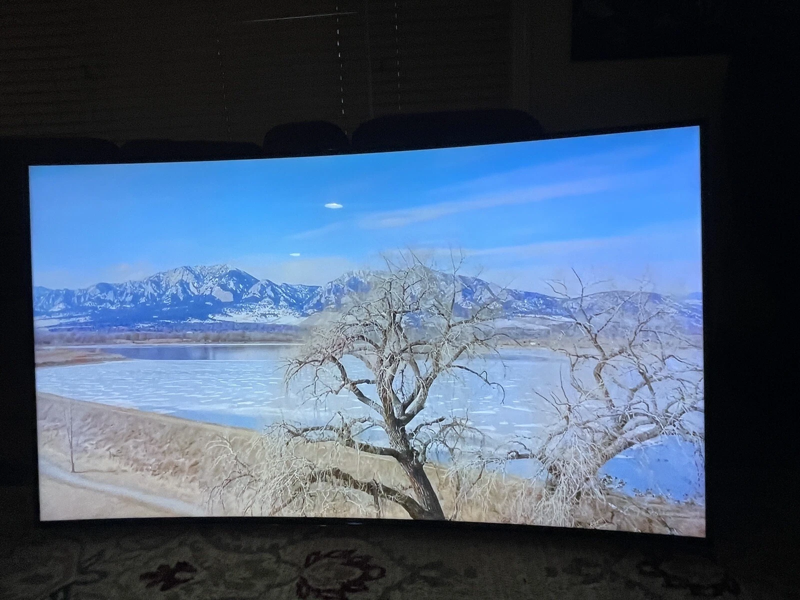 Samsung 65 UN65HU8700 4K 3D Curved screen Smart TV - Image 8