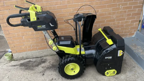 RYOBI 40V HP Brushless 24" Snow Blower - Image 15